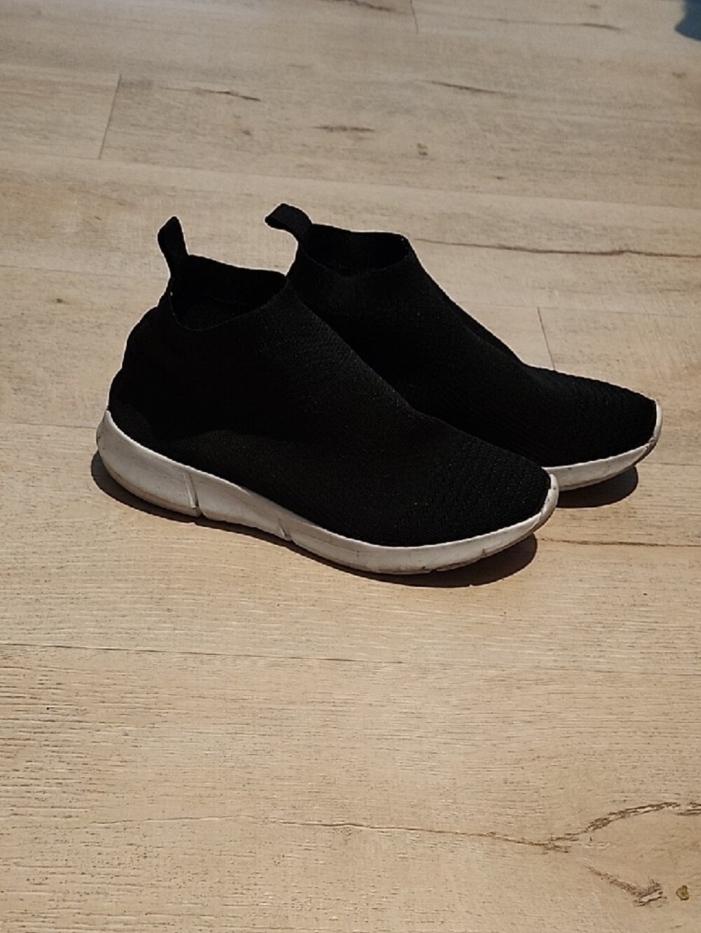 Steve Madden Black Knit Slip-On Sock Sneakers - Picture 5 of 5